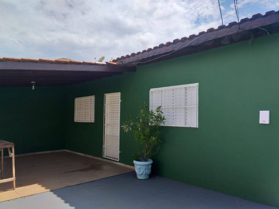 Imagem Casa com 3 Quartos à Venda, 250 m² em Jardim Jockey Club - Cuiabá Imagem Casa com 3 Quartos à Venda, 250 m² em Jardim Jockey Club - Cuiabá