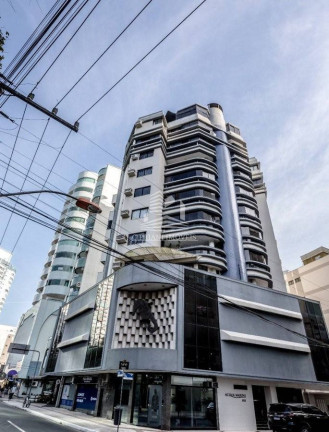 Imagem Apartamento com 3 Quartos à Venda, 343 m² em Centro - Balneário Camboriú