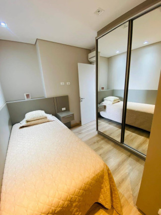 Imagem Apartamento com 3 Quartos à Venda, 74 m² em Maria Luiza - Cascavel