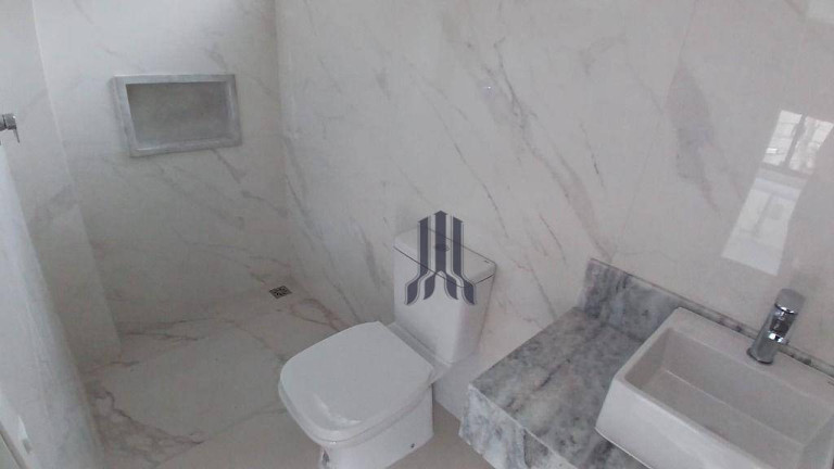 Imagem Sobrado com 3 Quartos à Venda, 139 m² em Vila Izabel - Curitiba Imagem Sobrado com 3 Quartos à Venda, 139 m² em Vila Izabel - Curitiba