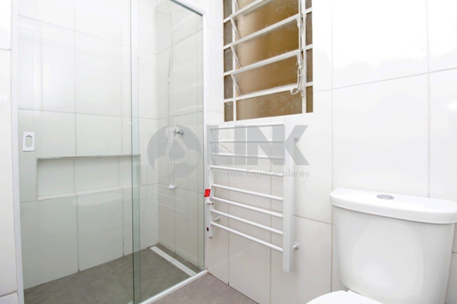 Imagem Apartamento com 3 Quartos à Venda, 101 m² em Moinhos De Vento - Porto Alegre Imagem Apartamento com 3 Quartos à Venda, 101 m² em Moinhos De Vento - Porto Alegre