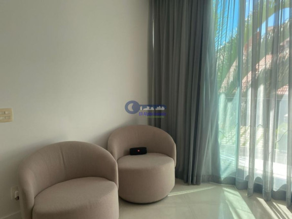 Casa com 5 Quartos para Alugar, 380 m² em Alphaville - Santana De Parnaíba