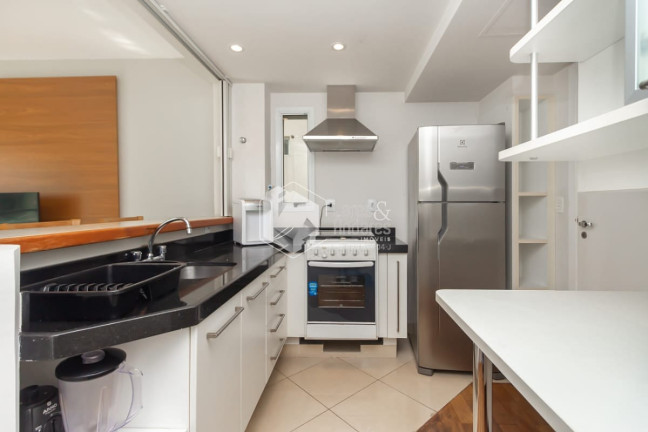 Imagem Imóvel com 2 Quartos à Venda, 111 m² em Pinheiros - São Paulo Imagem Imóvel com 2 Quartos à Venda, 111 m² em Pinheiros - São Paulo