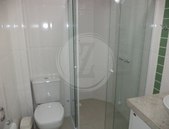 Imagem Apartamento com 3 Quartos à Venda, em Bombas - Bombinhas Imagem Apartamento com 3 Quartos à Venda, em Bombas - Bombinhas