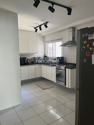 Imagem Apartamento com 4 Quartos à Venda, 243 m² em Alphaville - Barueri