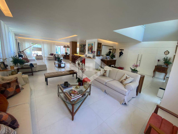 Imagem Casa com 6 Quartos à Venda, 1.000 m² em Barra Da Tijuca - Rio De Janeiro Imagem Casa com 6 Quartos à Venda, 1.000 m² em Barra Da Tijuca - Rio De Janeiro