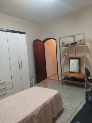 Imagem Casa com 3 Quartos à Venda, 390 m² em Centro - Ferraz De Vasconcelos Imagem Casa com 3 Quartos à Venda, 390 m² em Centro - Ferraz De Vasconcelos