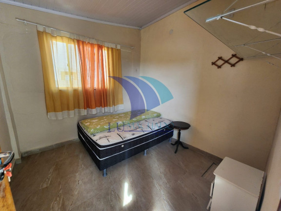 Imagem Casa com 5 Quartos para Alugar, 100 m² Imagem Casa com 5 Quartos para Alugar, 100 m²