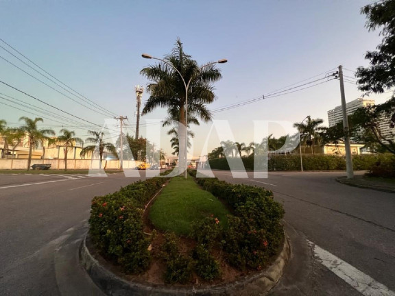 Imagem Terreno à Venda, 100 m² em Barra Da Tijuca - Rio De Janeiro