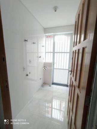 Imagem Casa com 2 Quartos à Venda, 70 m² em Embaré - Santos Imagem Casa com 2 Quartos à Venda, 70 m² em Embaré - Santos