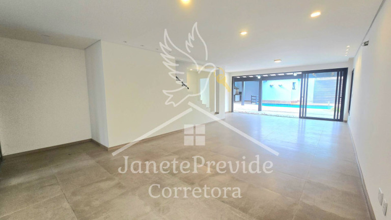 Imagem Casa com 4 Quartos à Venda, 318 m² em Alphaville - Santana De Parnaíba Imagem Casa com 4 Quartos à Venda, 318 m² em Alphaville - Santana De Parnaíba