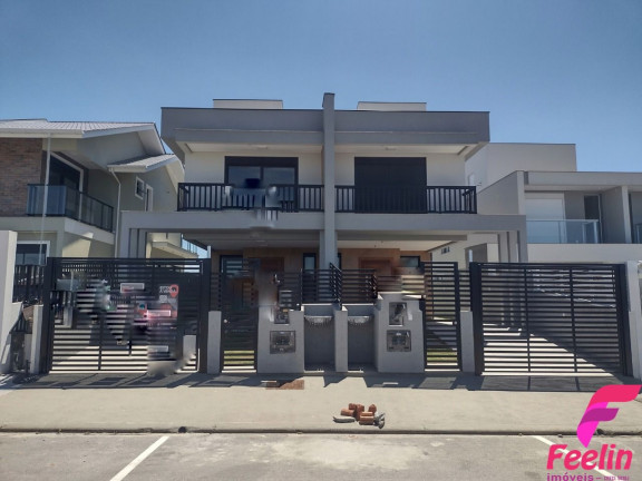 Imagem Casa com 3 Quartos à Venda, 150 m² em Campeche - Florianópolis Imagem Casa com 3 Quartos à Venda, 150 m² em Campeche - Florianópolis