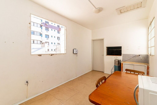 Imagem Imóvel com 1 Quarto à Venda, 49 m² em Bom Fim - Porto Alegre Imagem Imóvel com 1 Quarto à Venda, 49 m² em Bom Fim - Porto Alegre