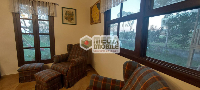Imagem Casa com 5 Quartos à Venda, 170 m² em Centro - Rancho Queimado Imagem Casa com 5 Quartos à Venda, 170 m² em Centro - Rancho Queimado