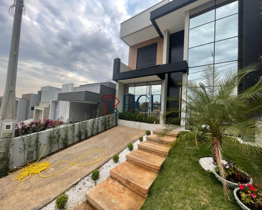 Imagem Casa com 3 Quartos à Venda, 155 m² em Horto Florestal - Sorocaba Imagem Casa com 3 Quartos à Venda, 155 m² em Horto Florestal - Sorocaba