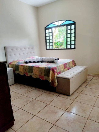 Imagem Casa com 4 Quartos à Venda, 1.260 m² em Solar Do Madeira - Contagem Imagem Casa com 4 Quartos à Venda, 1.260 m² em Solar Do Madeira - Contagem