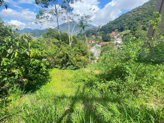 Imagem Terreno à Venda, 300 m² em Iucas - Teresópolis Imagem Terreno à Venda, 300 m² em Iucas - Teresópolis