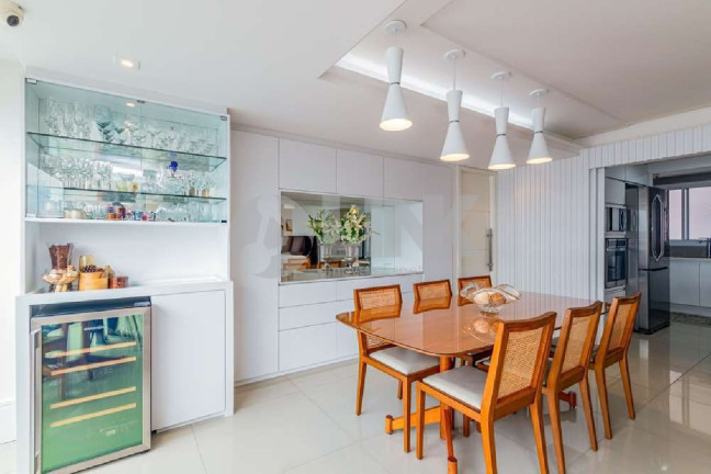 Imagem Apartamento com 3 Quartos à Venda, 125 m² em Jardim Europa - Porto Alegre