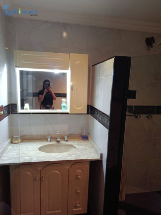 Imagem Casa com 4 Quartos à Venda, 207 m² em Independência - São Bernardo Do Campo Imagem Casa com 4 Quartos à Venda, 207 m² em Independência - São Bernardo Do Campo