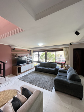 Imagem Casa com 4 Quartos à Venda, 240 m² em Centro - Torres Imagem Casa com 4 Quartos à Venda, 240 m² em Centro - Torres