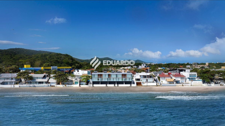 Imagem Casa com 3 Quartos à Venda, 135 m² em Morrinhos - Bombinhas
