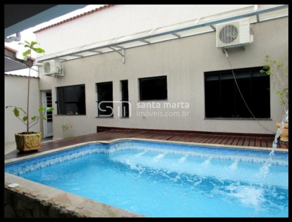 Imagem Sobrado com 3 Quartos à Venda, 300 m² em Centro - Lorena Imagem Sobrado com 3 Quartos à Venda, 300 m² em Centro - Lorena