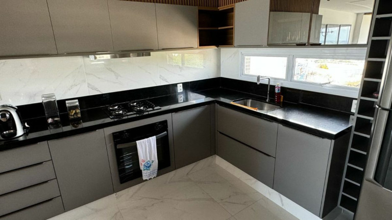 Imagem Apartamento com 2 Quartos à Venda, 90 m² em Costa Azul - Salvador