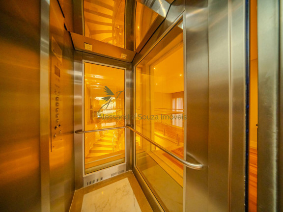 Imagem Casa com 4 Quartos à Venda, 850 m² em Tamboré - Santana De Parnaíba