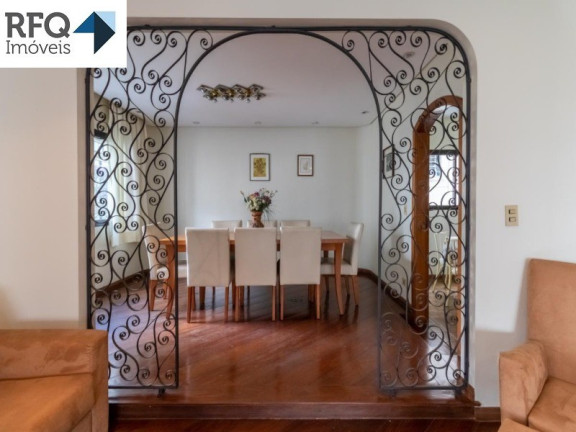 Imagem Imóvel com 6 Quartos à Venda, 247 m² em Santa Cecília - São Paulo Imagem Imóvel com 6 Quartos à Venda, 247 m² em Santa Cecília - São Paulo
