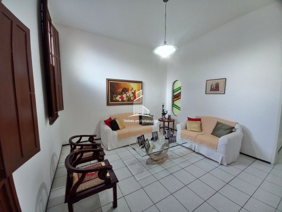 Imagem Casa com 4 Quartos à Venda, 202 m² em Centro - Fortaleza Imagem Casa com 4 Quartos à Venda, 202 m² em Centro - Fortaleza