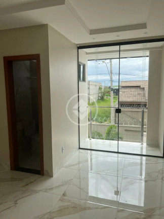 Imagem Sobrado com 4 Quartos à Venda, 220 m² em Residencial Recanto Das Emas - Goiânia Imagem Sobrado com 4 Quartos à Venda, 220 m² em Residencial Recanto Das Emas - Goiânia
