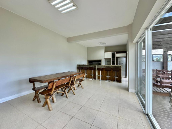 Imagem Casa com 5 Quartos à Venda, 298 m² em Morada Do Sol - Capao Da Canoa Imagem Casa com 5 Quartos à Venda, 298 m² em Morada Do Sol - Capao Da Canoa