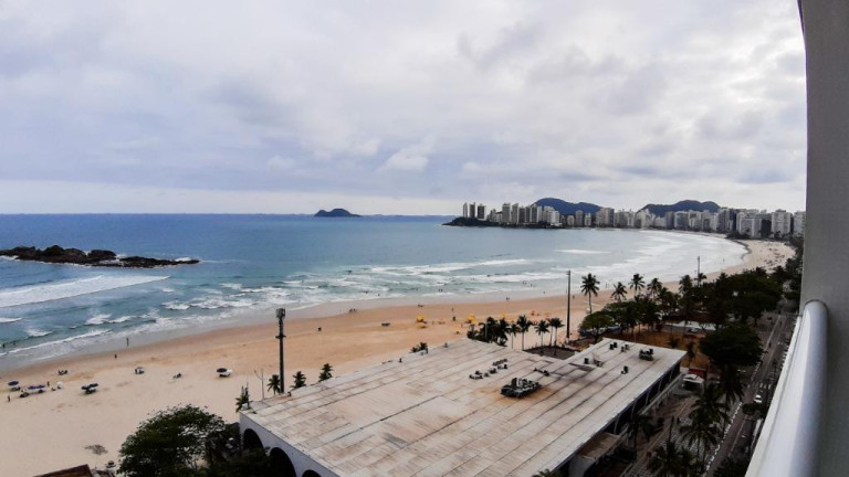 Imagem Apartamento com 3 Quartos à Venda, 200 m² em Pitangueiras - Guarujá