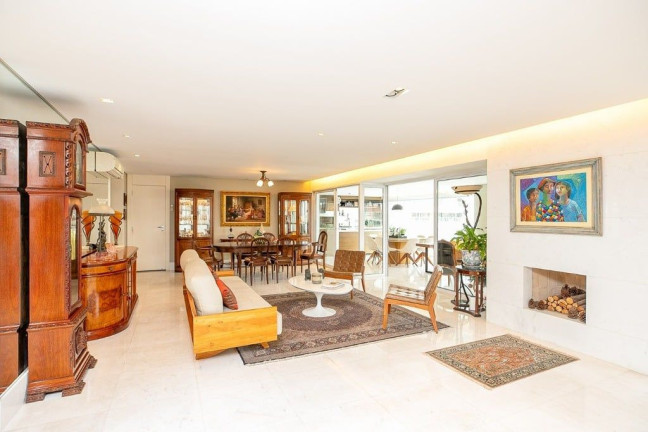 Apartamento com 4 Quartos à Venda, 335 m² em Vila Uberabinha - São Paulo