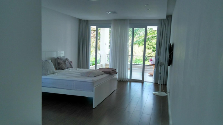 Imagem Casa de Condomínio com 5 Quartos à Venda, 550 m² em Catu De Abrantes - Camaçari