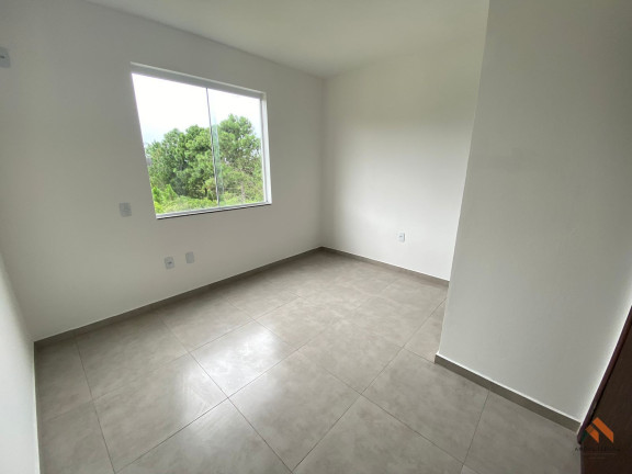 Imagem Casa com 2 Quartos à Venda, 92 m²