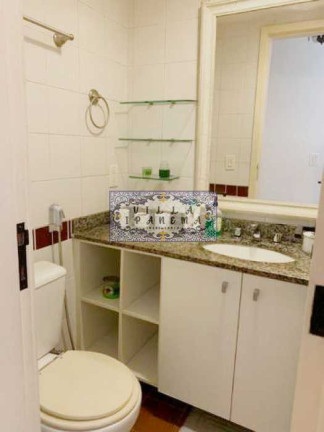Imagem Apartamento com 2 Quartos à Venda, 90 m² em Laranjeiras - Rio De Janeiro Imagem Apartamento com 2 Quartos à Venda, 90 m² em Laranjeiras - Rio De Janeiro