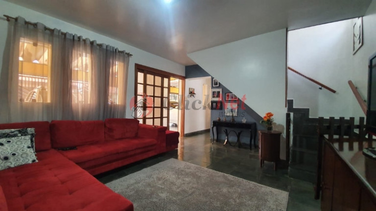 Imagem Sobrado com 3 Quartos à Venda, 200 m² em Baeta Neves - São Bernardo Do Campo Imagem Sobrado com 3 Quartos à Venda, 200 m² em Baeta Neves - São Bernardo Do Campo