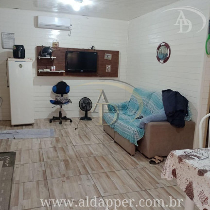 Imagem Casa com 2 Quartos à Venda, 90 m² em Quinta - Rio Grande Imagem Casa com 2 Quartos à Venda, 90 m² em Quinta - Rio Grande