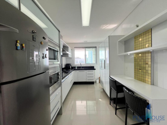 Imagem Apartamento com 3 Quartos à Venda, 132 m² em Centro - Balneário Camboriú