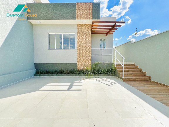 Casa com 3 Quartos à Venda, 80 m² em Conjunto Habitacional José Barnet Y Vives - Atibaia