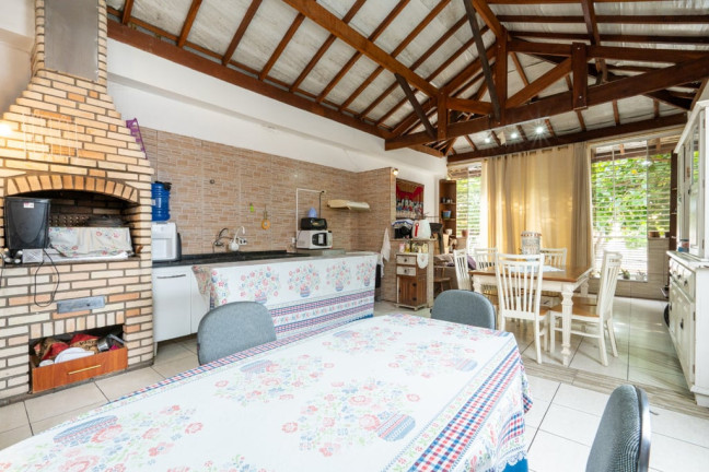 Imagem Casa com 4 Quartos à Venda, 230 m² em Jardim Santa Terezinha - Taboão Da Serra Imagem Casa com 4 Quartos à Venda, 230 m² em Jardim Santa Terezinha - Taboão Da Serra