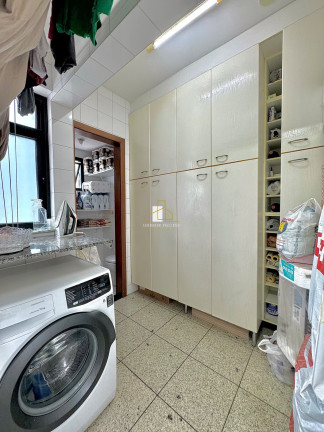 Imagem Imóvel com 3 Quartos à Venda, 115 m² em Praia Do Canto - Vitória Imagem Imóvel com 3 Quartos à Venda, 115 m² em Praia Do Canto - Vitória