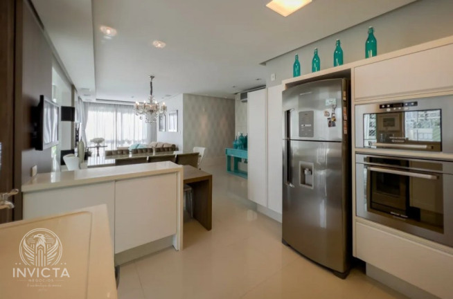 Imagem Apartamento com 3 Quartos à Venda, 151 m² em Centro - Balneário Camboriú Imagem Apartamento com 3 Quartos à Venda, 151 m² em Centro - Balneário Camboriú