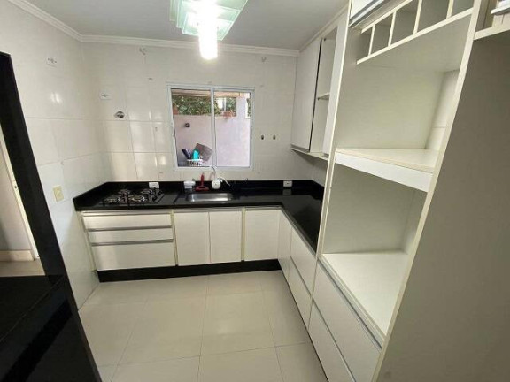 Imagem Casa com 3 Quartos à Venda, 84 m² em Chácara Ondas Verdes - Cotia Imagem Casa com 3 Quartos à Venda, 84 m² em Chácara Ondas Verdes - Cotia