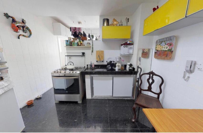 Imagem Apartamento com 2 Quartos à Venda, 100 m² em Copacabana - Rio De Janeiro Imagem Apartamento com 2 Quartos à Venda, 100 m² em Copacabana - Rio De Janeiro