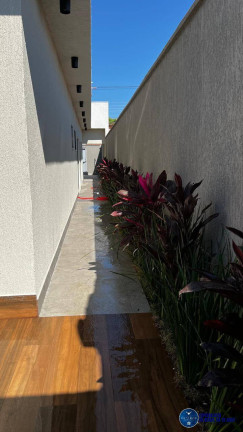 Imagem Casa com 3 Quartos à Venda, 369 m² em Setor Garavelo - Aparecida De Goiânia Imagem Casa com 3 Quartos à Venda, 369 m² em Setor Garavelo - Aparecida De Goiânia