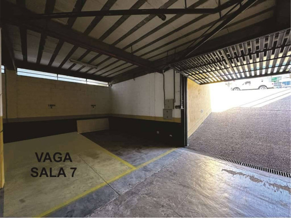 Imagem Sala Comercial à Venda, 31 m² em Granja Viana - Cotia Imagem Sala Comercial à Venda, 31 m² em Granja Viana - Cotia
