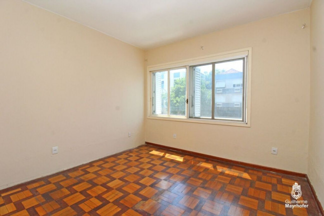 Imagem Imóvel com 2 Quartos à Venda, 79 m² em Santa Cecília - Porto Alegre Imagem Imóvel com 2 Quartos à Venda, 79 m² em Santa Cecília - Porto Alegre
