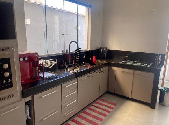 Imagem Casa com 3 Quartos à Venda, 290 m² em Europa - Contagem Imagem Casa com 3 Quartos à Venda, 290 m² em Europa - Contagem